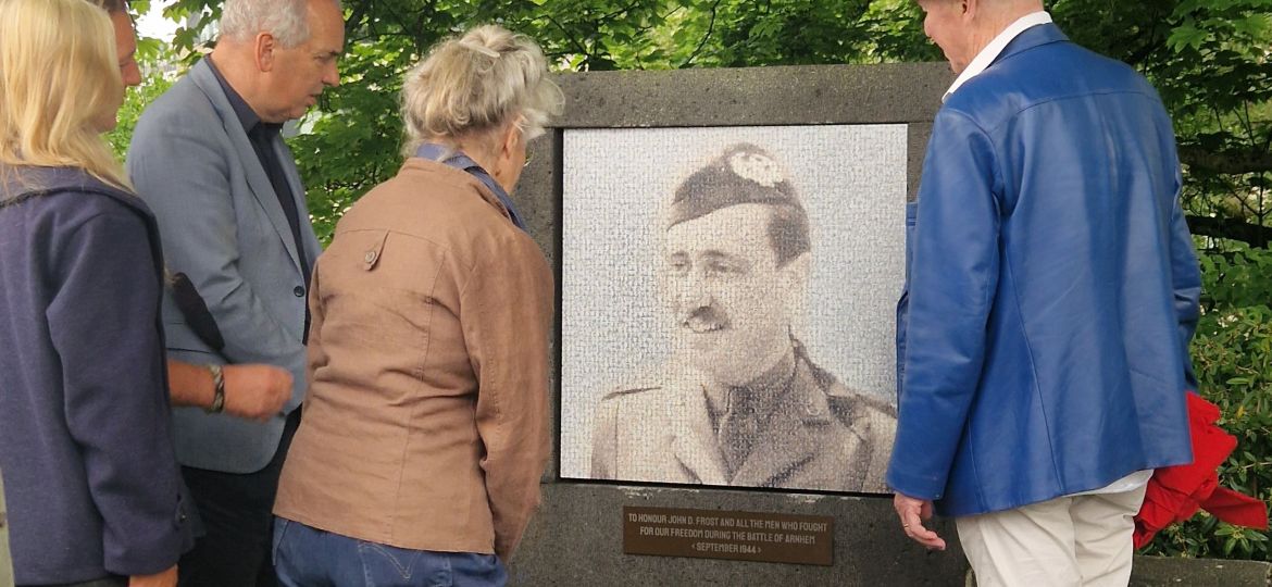 Even tot Hier John Frost Brug