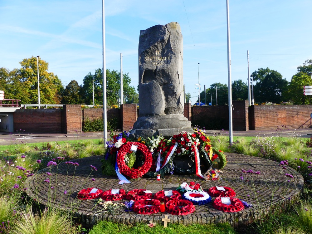 Top Websites to Learn About the Battle of Arnhem | Expert Resources & Tours